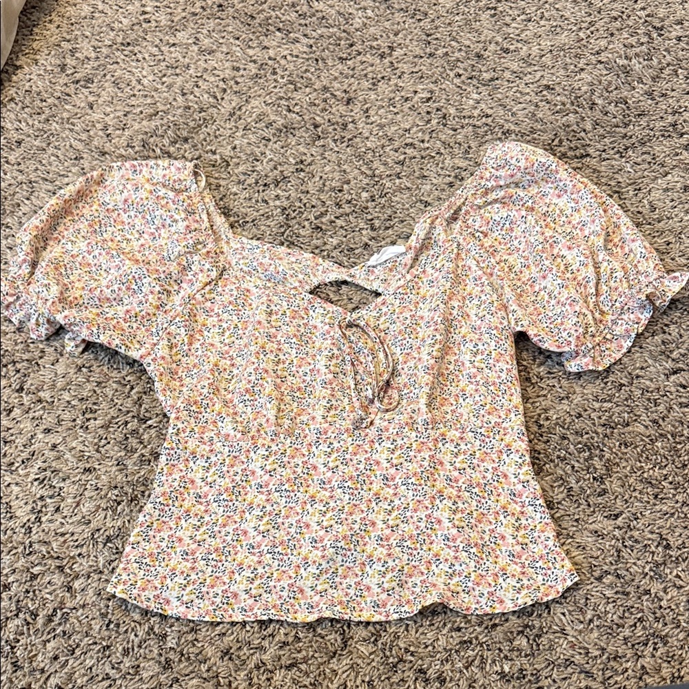 Floral Puff Sleeve Top